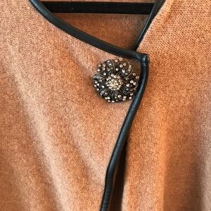 🟣🟣🌸JM Collection Sweater/Poncho